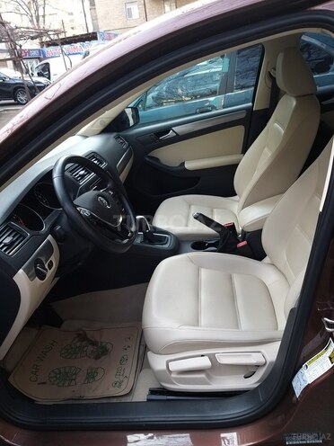 Volkswagen Jetta 2016, 97,000 km - 1.4 l - Bakı