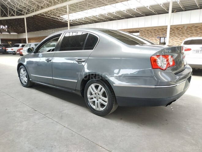 Volkswagen Passat 2006, 236,000 km - 2.0 l - Gəncə