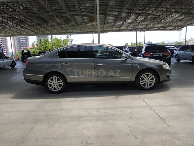 Volkswagen Passat 2006, 236,000 km - 2.0 l - Gəncə