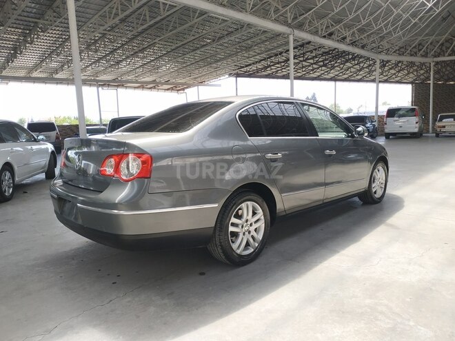 Volkswagen Passat 2006, 236,000 km - 2.0 l - Gəncə