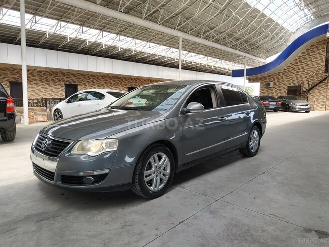 Volkswagen Passat 2006, 236,000 km - 2.0 l - Gəncə