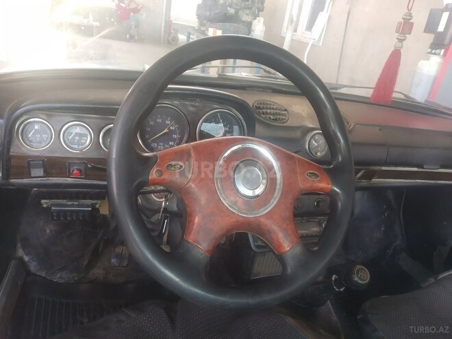 LADA (VAZ) 2106 1984, 350,000 km - 1.5 l - Salyan