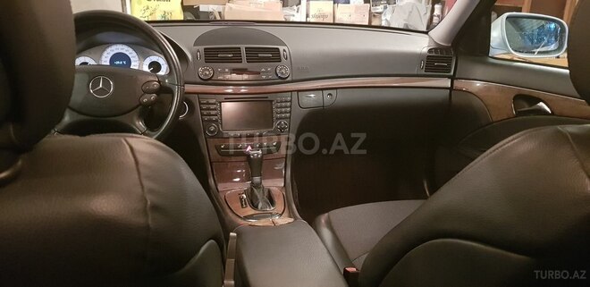 Mercedes E 220 2007, 191,500 km - 2.2 l - Bakı