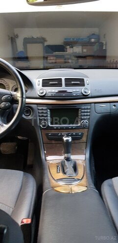 Mercedes E 220 2007, 191,500 km - 2.2 l - Bakı