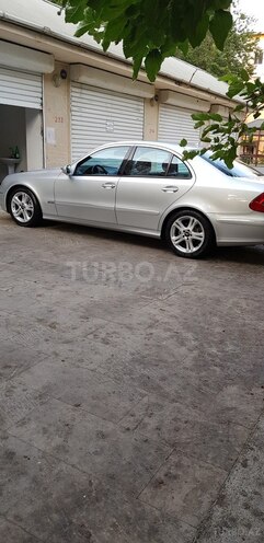 Mercedes E 220 2007, 191,500 km - 2.2 l - Bakı