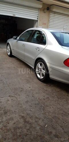 Mercedes E 220 2007, 191,500 km - 2.2 l - Bakı