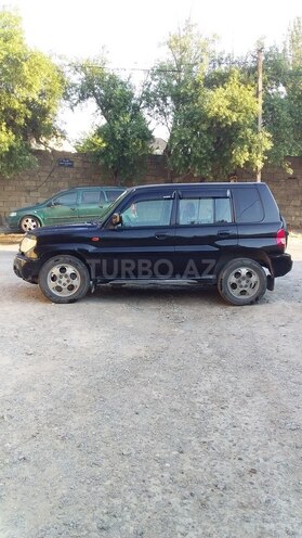 Mitsubishi Pajero io 2002, 259,576 km - 2.0 l - Sumqayıt