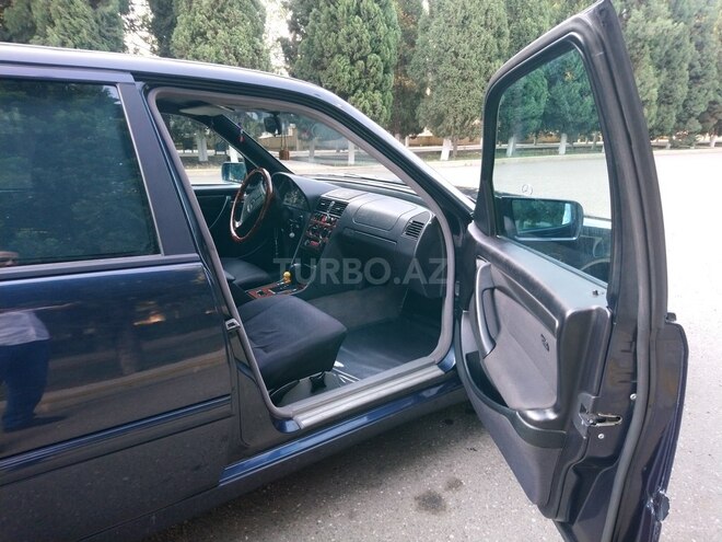 Mercedes C 200 1998, 307,000 km - 2.0 l - Gəncə
