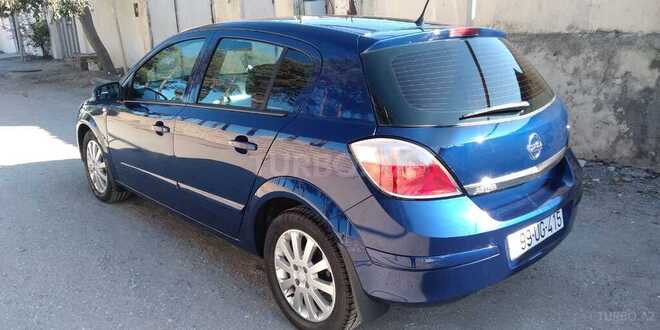 Opel Astra 2005, 245,000 km - 1.4 l - Bakı