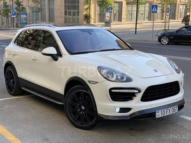 Porsche Cayenne 2011, 135,000 km - 3.6 l - Bakı