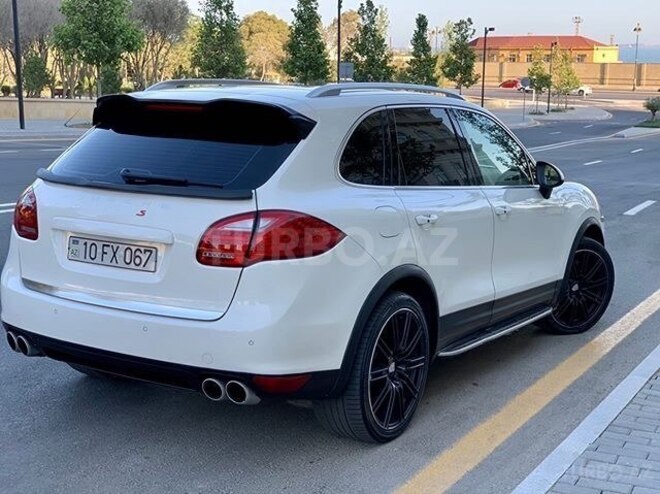 Porsche Cayenne 2011, 135,000 km - 3.6 l - Bakı
