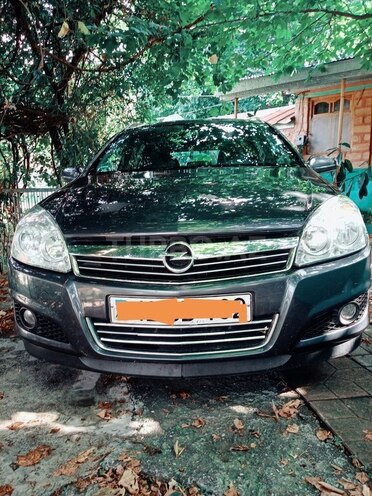 Opel Astra 2009, 297,000 km - 1.9 l - Bakı