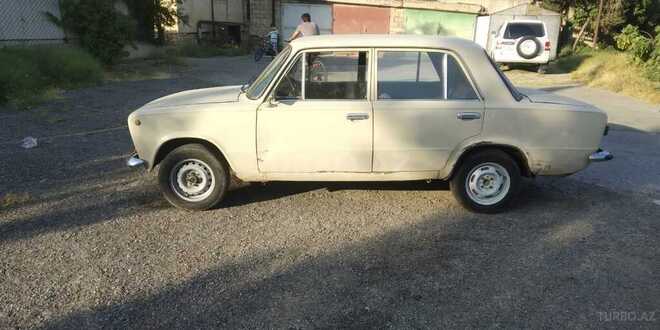LADA (VAZ) 2101 1971, 300,000 km - 1.6 l - Bakı