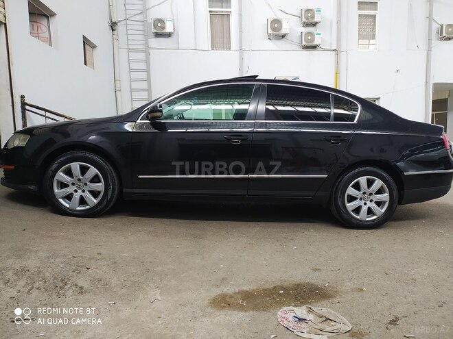 Volkswagen Passat 2005, 327,123 km - 2.0 l - Bakı