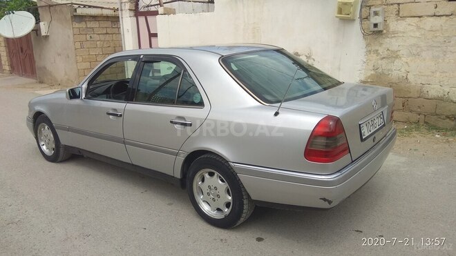 Mercedes C 220 1995, 352,535 km - 2.2 l - Sumqayıt