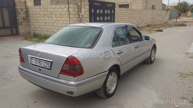 Mercedes C 220 1995, 352,535 km - 2.2 l - Sumqayıt