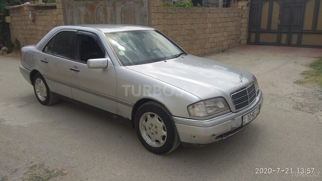Mercedes C 220 1995, 352,535 km - 2.2 l - Sumqayıt