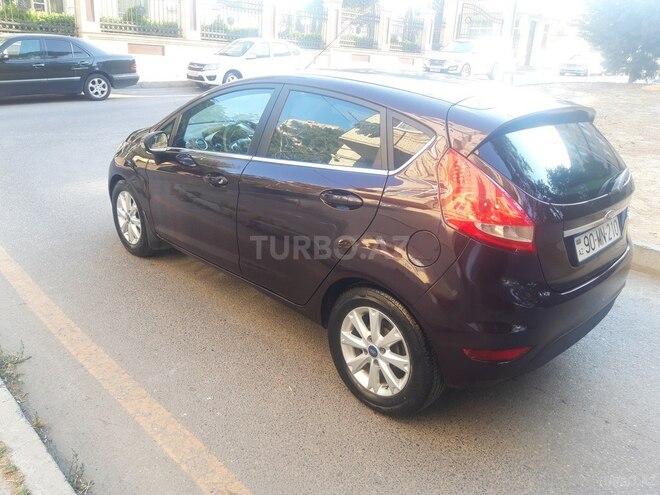 Ford Fiesta 2011, 106,000 km - 1.4 l - Bakı
