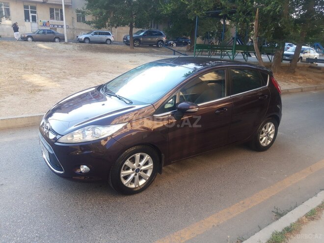 Ford Fiesta 2011, 106,000 km - 1.4 l - Bakı