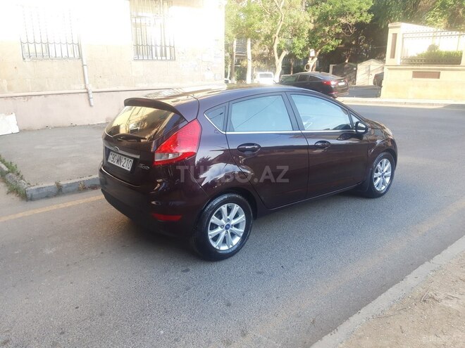 Ford Fiesta 2011, 106,000 km - 1.4 l - Bakı