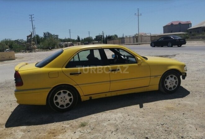Mercedes C 200 1995, 532,458 km - 2.0 л - Bakı