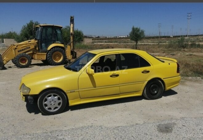 Mercedes C 200 1995, 532,458 km - 2.0 л - Bakı