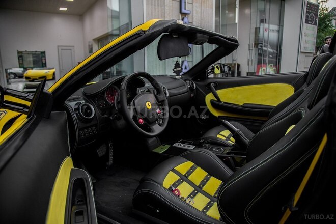 Ferrari  2008, 50,000 km - 4.3 л - Bakı
