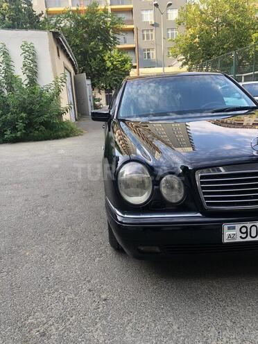 Mercedes E 240 1998, 390,000 km - 2.4 l - Bakı