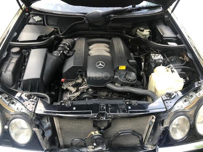 Mercedes E 240 1998, 390,000 km - 2.4 l - Bakı