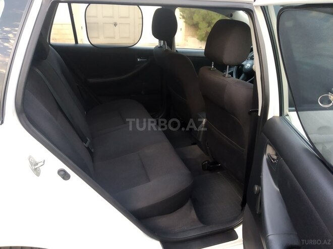 Toyota Corolla 2005, 130,498 km - 1.4 л - Bakı