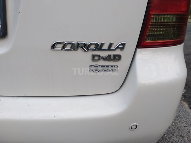 Toyota Corolla 2005, 130,498 km - 1.4 л - Bakı