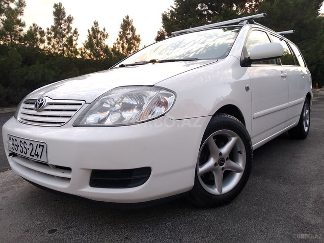 Toyota Corolla 2005, 130,498 km - 1.4 л - Bakı