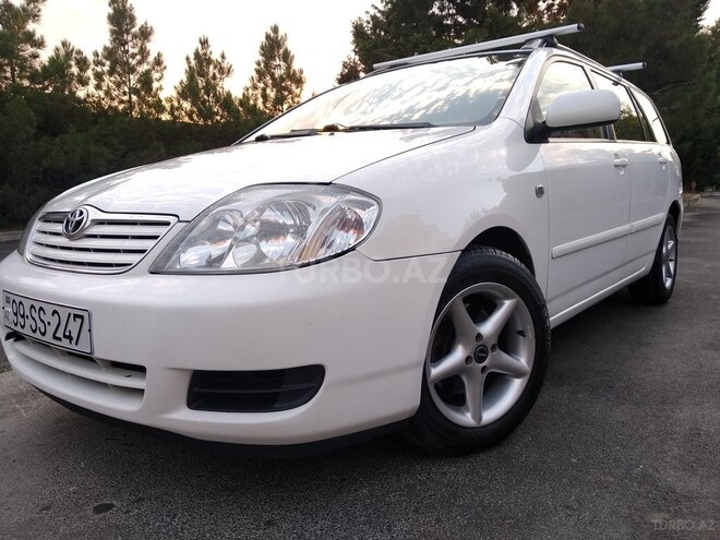 Toyota Corolla 2005, 130,498 km - 1.4 л - Bakı