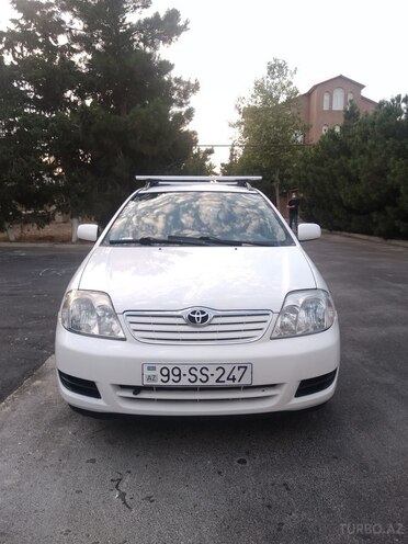 Toyota Corolla 2005, 130,498 km - 1.4 л - Bakı