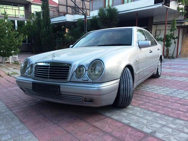 Mercedes E 320 1996, 446,000 km - 3.2 л - Bakı