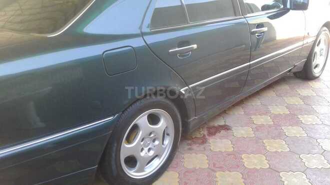 Mercedes C 180 1997, 425,685 km - 1.8 л - Beyləqan