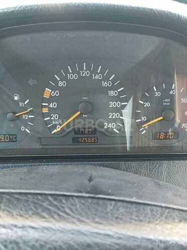 Mercedes C 180 1997, 425,685 km - 1.8 л - Beyləqan