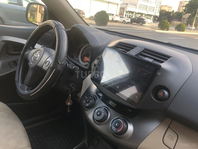 Toyota RAV4 2010, 122,000 km - 2.5 l - Bakı
