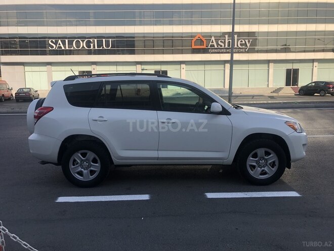 Toyota RAV4 2010, 122,000 km - 2.5 l - Bakı