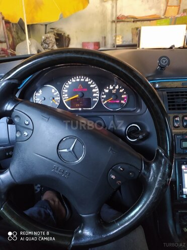 Mercedes E 430 2001, 260,000 km - 4.3 l - Balakən
