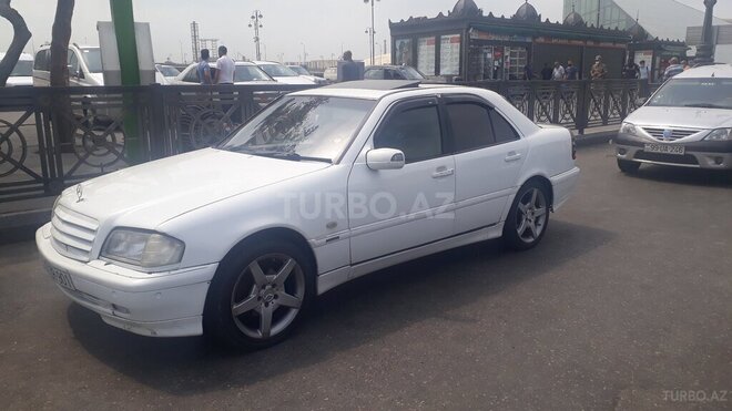 Mercedes C 220 1997, 657,770 km - 2.2 л - Bakı