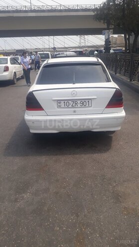 Mercedes C 220 1997, 657,770 km - 2.2 л - Bakı