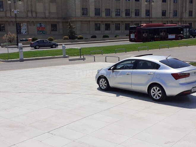 Kia Rio 2012, 198,000 km - 1.4 л - Bakı