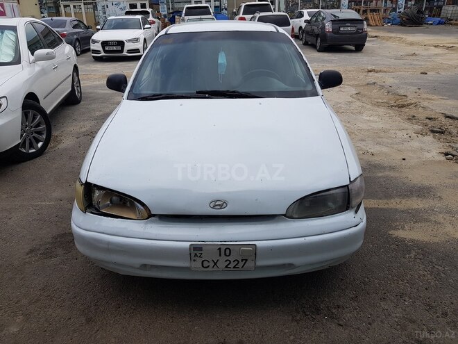 Hyundai Accent 1996, 300,000 km - 1.5 л - Bakı