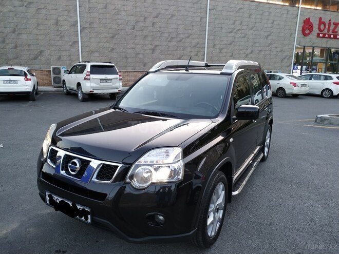 Nissan X-Trail 2013, 131,000 km - 2.5 л - Bakı