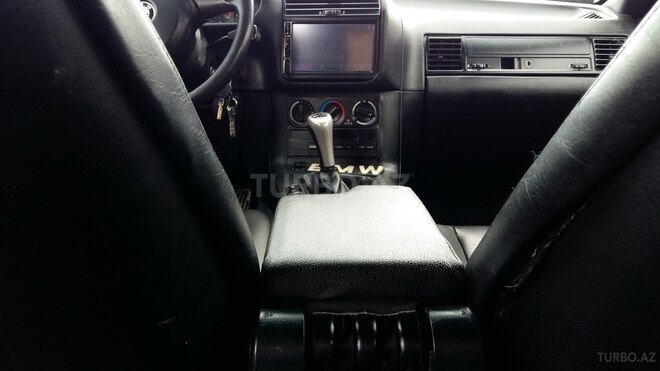 BMW 318 1993, 356,000 km - 1.8 l - Bakı
