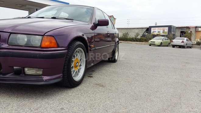 BMW 318 1993, 356,000 km - 1.8 l - Bakı