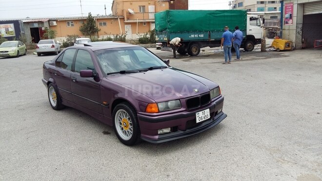 BMW 318 1993, 356,000 km - 1.8 l - Bakı