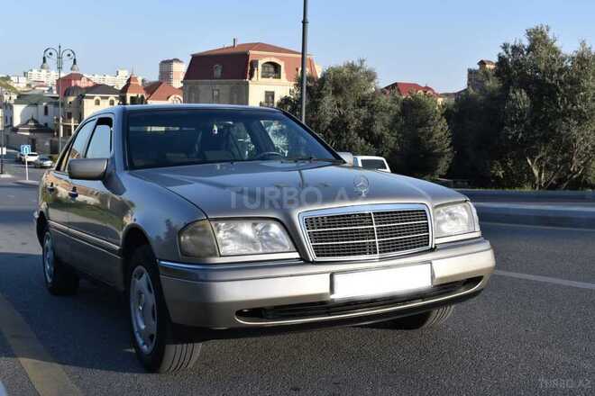 Mercedes C 230 1997, 425,000 km - 2.3 l - Bakı
