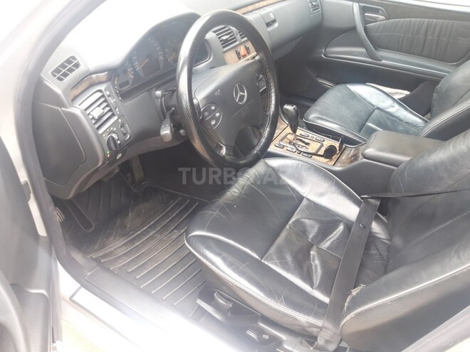 Mercedes E 220 2000, 317,364 km - 2.2 л - Xırdalan